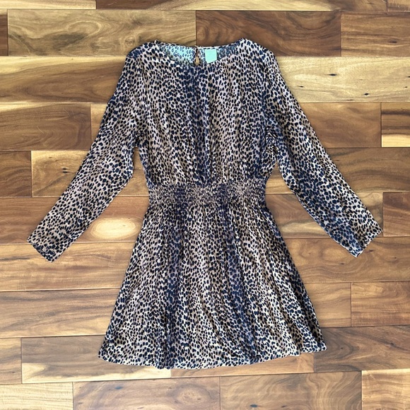 H&M Dresses & Skirts - H&M Leopard Long Sleeve Dress size 6
